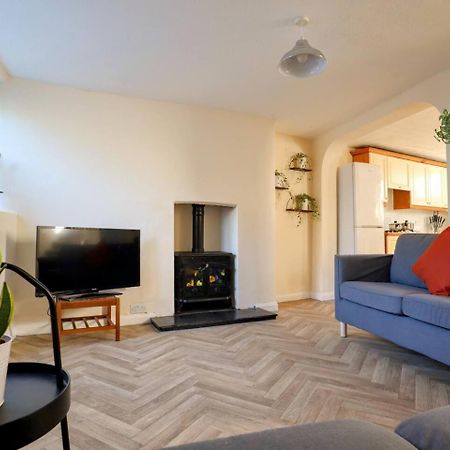 4 Bed Home 3 Mins From Harbour + Sandy Beach Φόλκστοουν Εξωτερικό φωτογραφία