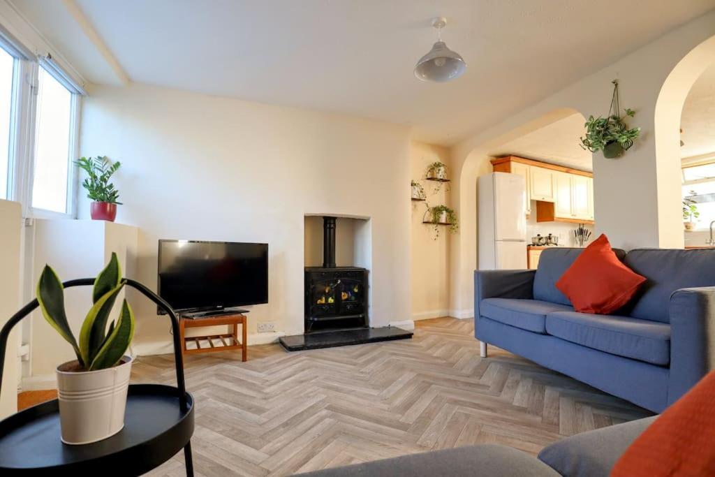 4 Bed Home 3 Mins From Harbour + Sandy Beach Φόλκστοουν Εξωτερικό φωτογραφία